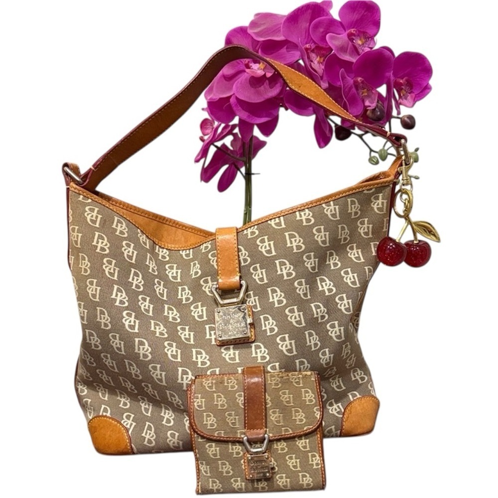 Dooney & Bourke Tan and Brown Shoulder Bag with wallet lock clip purse handbag